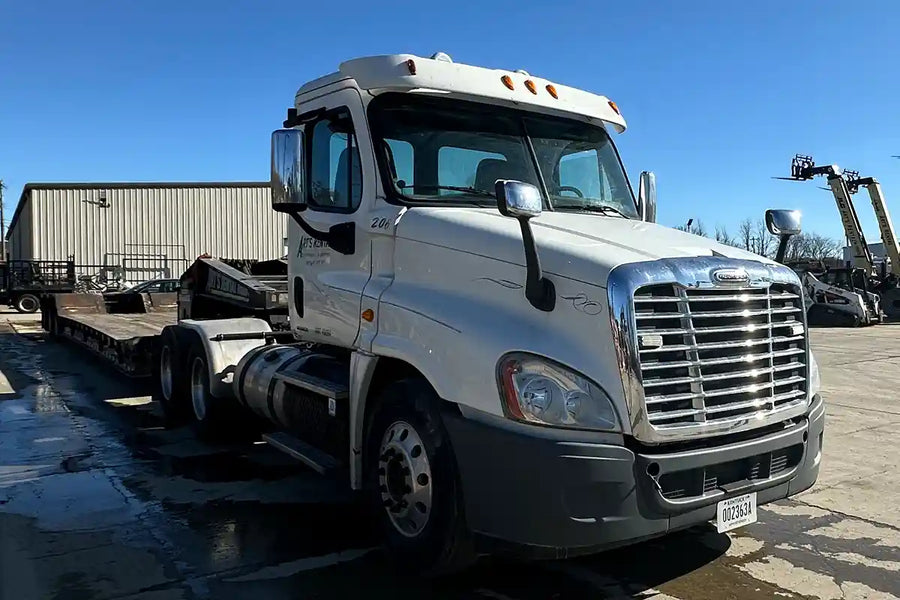 Freightliner Cascadia 125 truck
