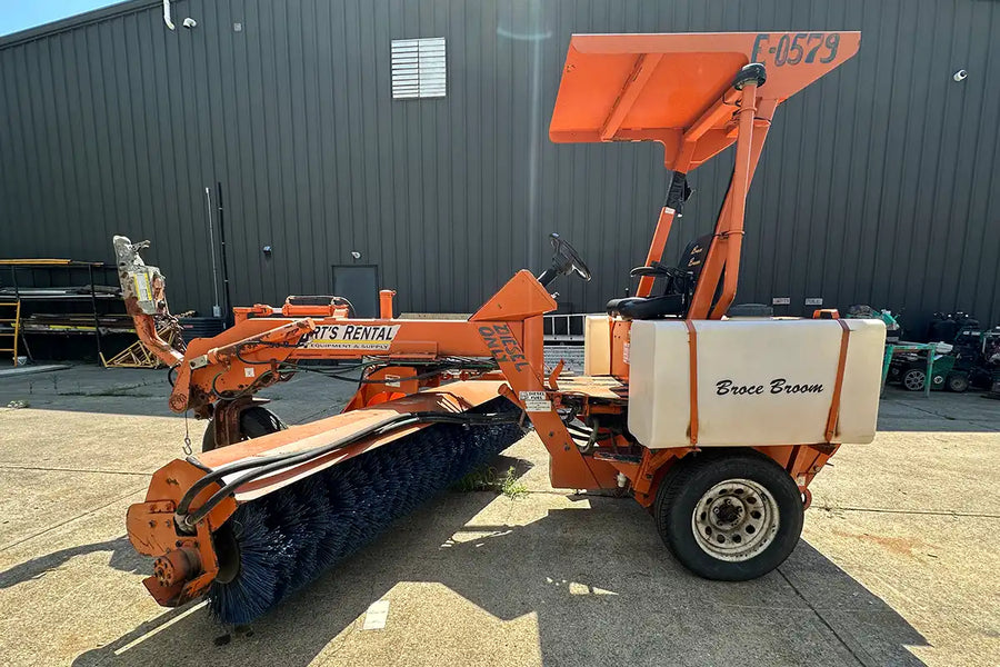 3 Wheel Sweeper 8' Broom, Diesel Powered