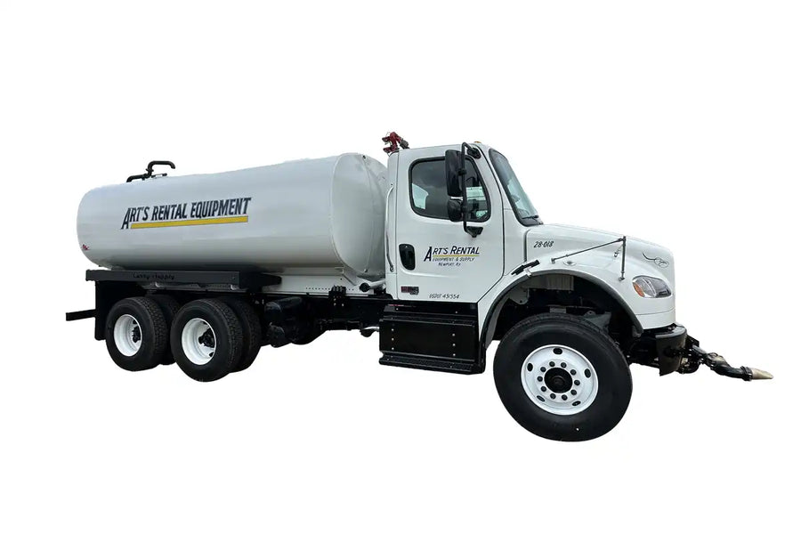 4000 gallon water truck