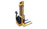 Big Joe PDS30-157 straddle stacker