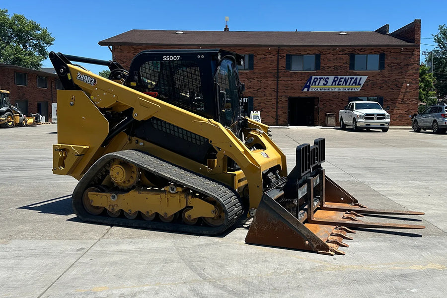 Skid Steer CAT 289D3 with Cab, Rubber Track, Pilot Control