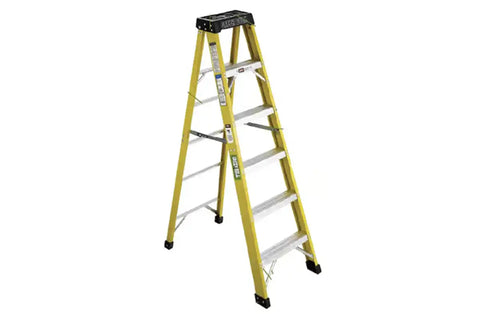Green Bull 6 ft fiberglass step ladder