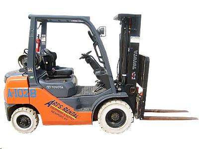 Industrial Forklift 5,000 Lb Capacity, Propane